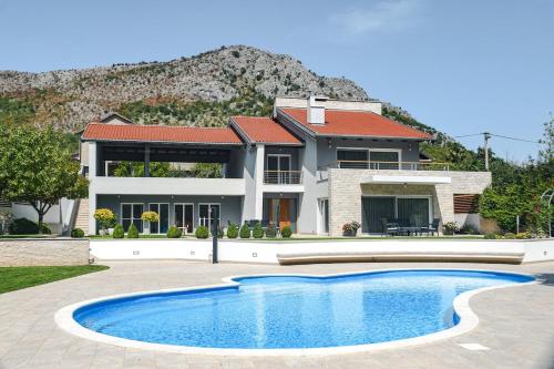 Luxury Villa Five