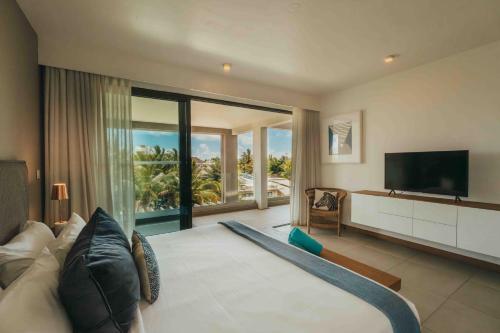 Mythic Suites & Villas by MJ Holidays