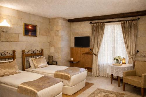 room detail thumbnail 1