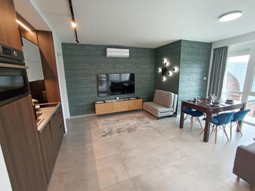 Beach Resort Balatonalmádi (Beach Resort Balatonalmadi) in Μπαλατοναλμάντι