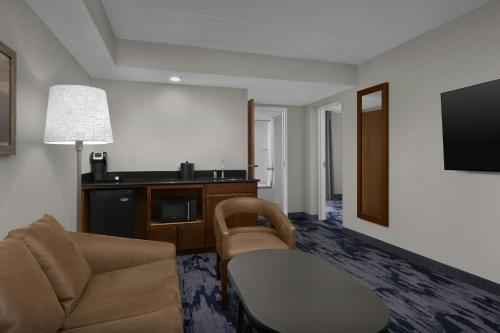 Fairfield Inn and Suites by Marriott Winston Salem/Hanes in Winston-Salem, USA
