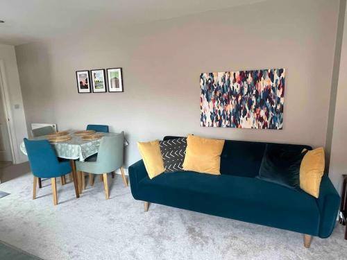 Town centre apartment with parking in Wallingford