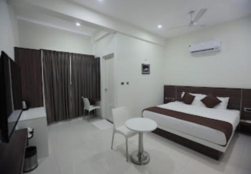 1 queen bed