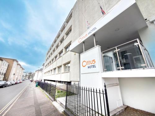 Vista Exterior, Citrus Hotel Cheltenham by Compass Hospitality in Cheltenham