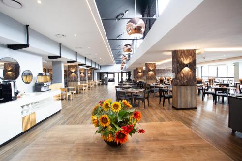THE Pretoria Hotel 2