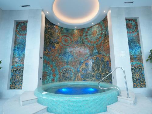 Hot tub, Babylon Rotana Hotel in Baghdad