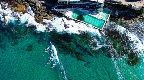 Bondi Surf Living opposite Bondi Beach - image 8