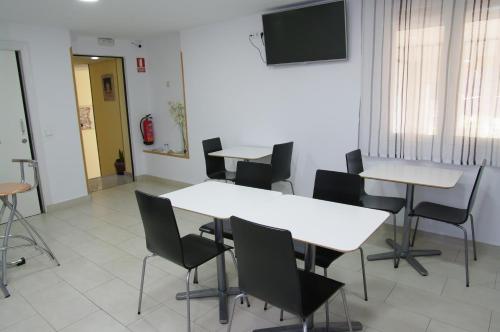 Hotel Barajas Plaza - image 14