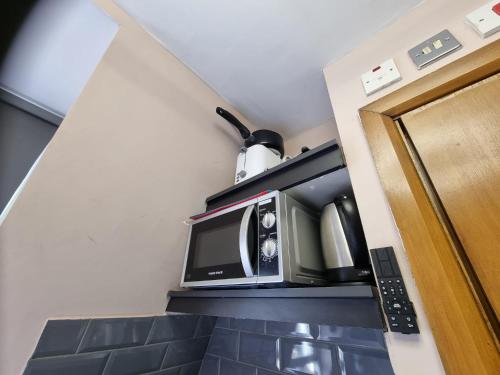 1405-Top Floor Cosy Studio near Hyde Park in 그레이터 런던