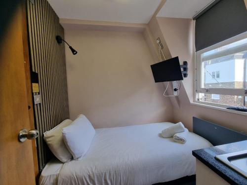 1405-Top Floor Cosy Studio near Hyde Park in 그레이터 런던