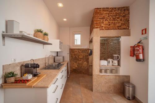 BmyGuest Collection - Alfama Tejo Apartment - image 4