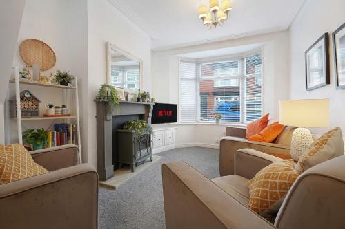 Charming 3 Bed Steps from Redcar Beach & Station gîte à louer Salt Scar