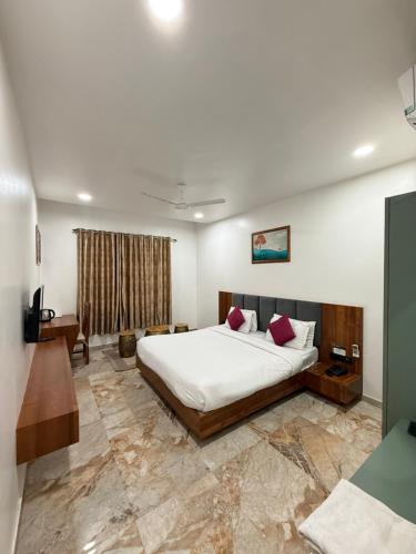 The Naklang Hotel & Restro in Ramdevra