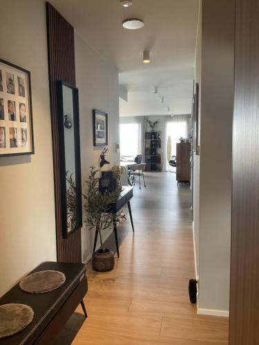 Stylish 2BR Apt Near Reykjavik with Balcony & Views in Álftanes