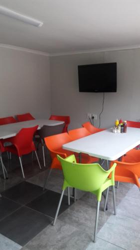 Restaurant, VALLEY GUEST HOUSE in Pretoria