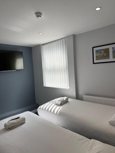 Brownlows Inn Rooms formerly Riley's Rooms – Liverpool