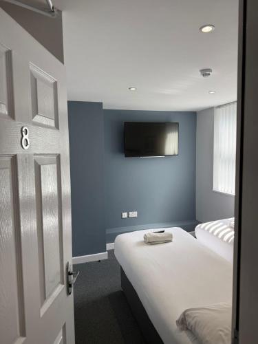 Brownlows Inn Rooms formerly Riley's Rooms – Liverpool