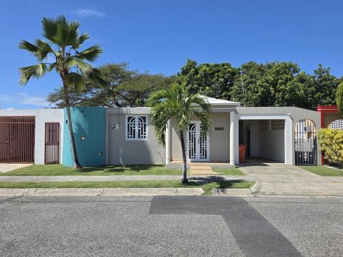 Villa del Paraíso – khách sạn tại Rincon
