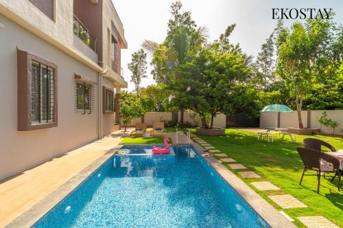 EKOSTAY Gold - Vanamora Villa in Deolali