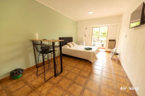 Estudio equipado a metros de Boulevard Galvez