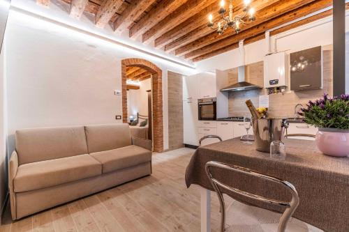 Armida Flat by Fenix - image 11