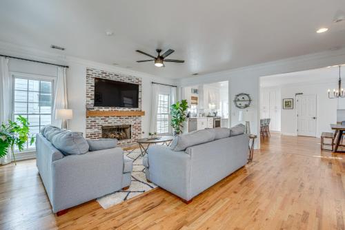 Walk to Mercedes-Benz! Spacious Getaway in Atlanta in Vine City