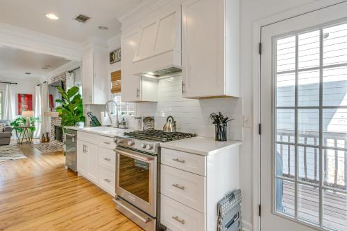 Walk to Mercedes-Benz! Spacious Getaway in Atlanta in Vine City