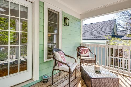 Walk to Mercedes-Benz! Spacious Getaway in Atlanta in Vine City