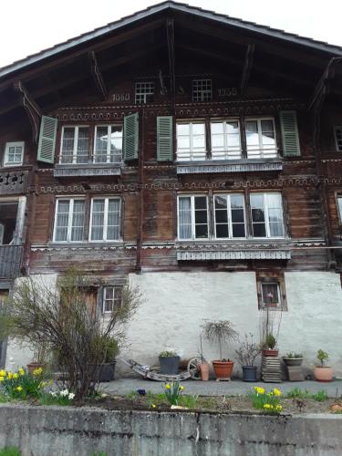 Exterior view, DesAlpes in Saxeten