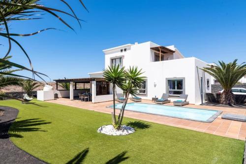 Villa Casa Suenos by Villa Plus