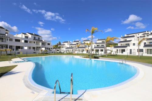 สระว่ายน้ำ, Apartment AMARA in บาเอีย โดราดา