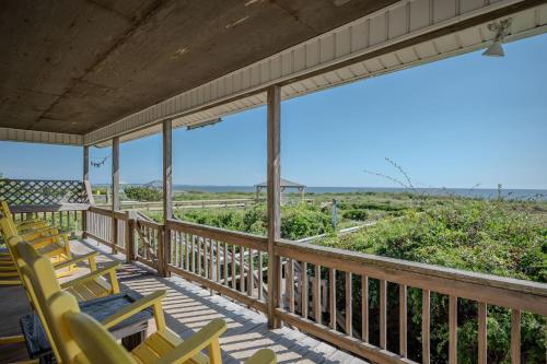 Linger Longer in Caswell Beach (NC)