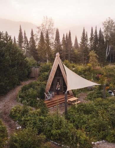 Farouche Tremblant Cabines nature avec bain nordique in Lac Superieur (QC)