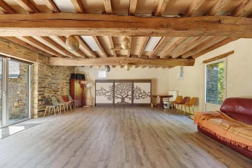 Viesnīcas āriene, Grand Gîte Le Jeanneau Spa 15p (Grand Gite Le Jeanneau Spa 15p) in Bonnoeuvre ciems