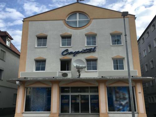 مدخل, Hotel Capitol Zentrum - 24h - in Friedrichshafen City Center