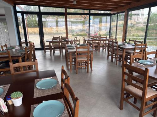 Restorant Hotel Niku in Fushë-Draçi