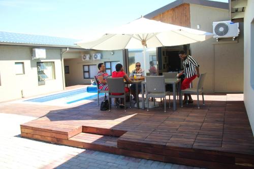 Piscina, A-Z Boutique Guesthouse in Windhoek