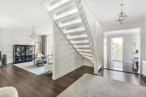 Spacious Family Villa Large Terrace 3BR in 헤셀뷔 빌라스타드