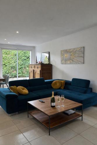 Maison Familiale avec Jardin et Jeux Bordeaux - Location, gîte - Artigues-près-Bordeaux