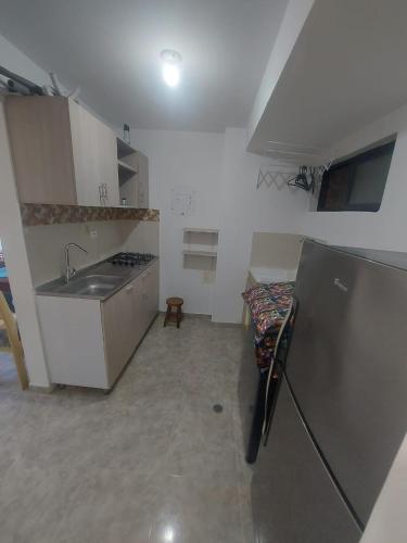 Apartamento Con Piscina Cerca Al Aeropuerto