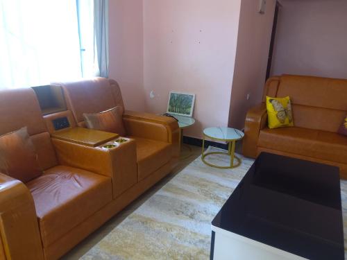 Cae Cozy Home in Karatu