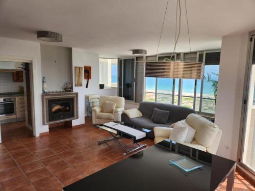 Three Horizons Penthouse El Saler
