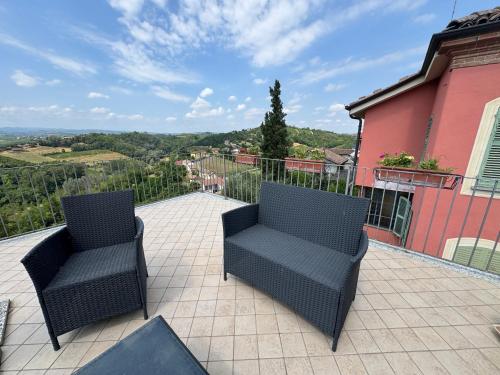 陽台/露台, La terrazza di Maria in 瓦利奧塞拉