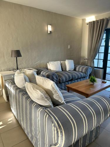Стая за гости, Eden Shores - Where Ocean Meets Peace in Порт Алфред