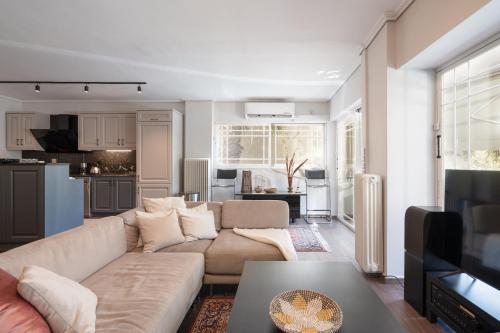 Luxe Bliss 2BR, Glyfada, Ateny