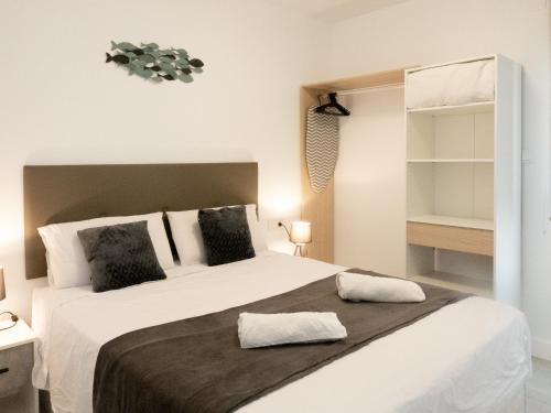 Apartamento a 100 metros Playa San Antonio Cullera 1-8 personas - image 3