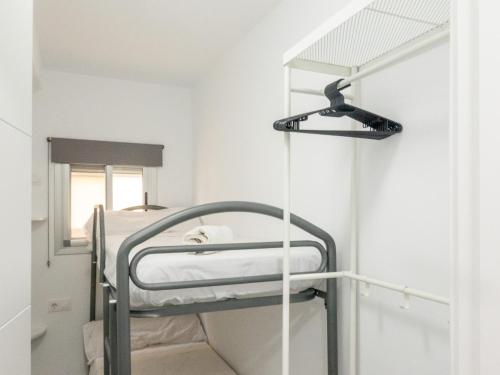 Apartamento a 100 metros Playa San Antonio Cullera 1-8 personas - image 5