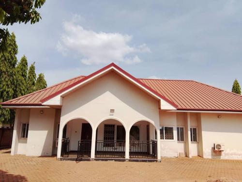 S & J Lodge with high speed Starlink WiFi in Tamale