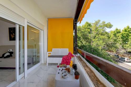 Luminoso estudio con Terraza en Milla de Oro