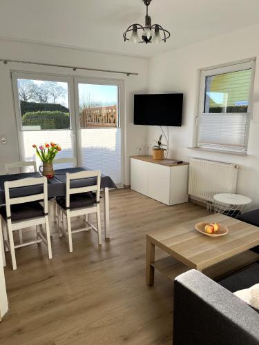 Vendégszoba, 3 Zimmer Ferienwohnung up`n Dörp (3 Zimmer Ferienwohnung up`n Dorp) in Schwissel